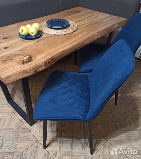 Мягкий стул со спинкой