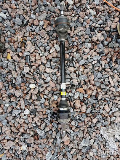 Полуось задняя правая привод Genesis G80 2019 2.0t