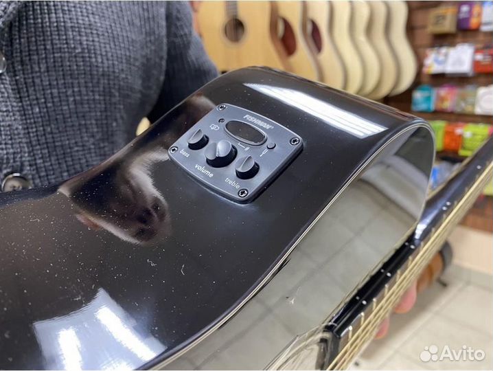 Fender CC-60SCE BLK WN электроакустическая гитара