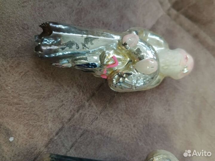 Елочные игрушки под реставрацию проданы