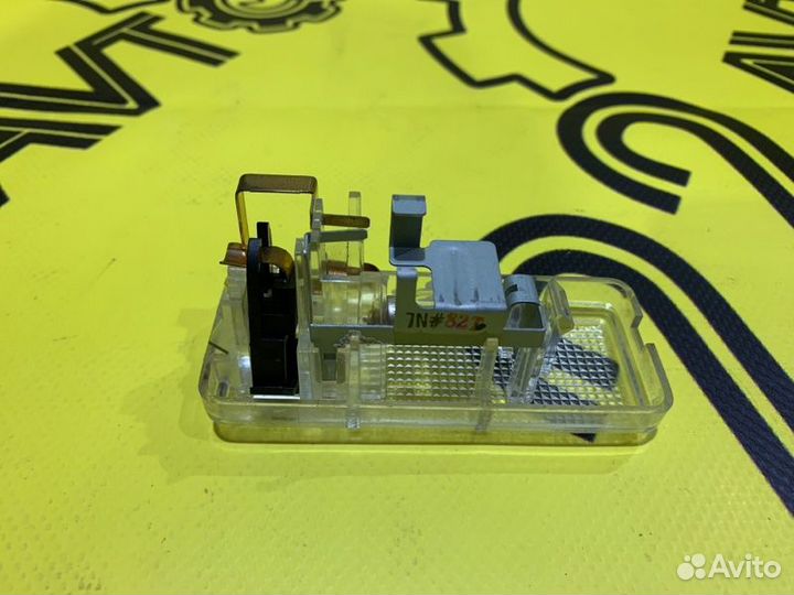 Подсветка багажника Nissan X-Trail TNT31 QR25DE