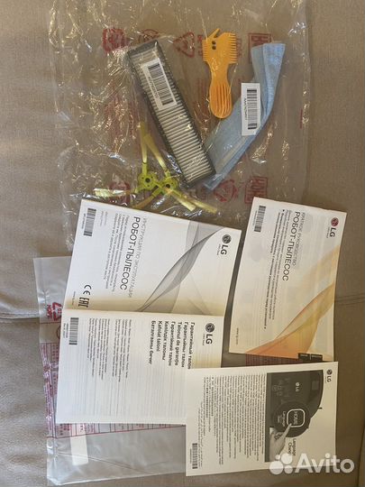 Робот пылесос lg hom bot