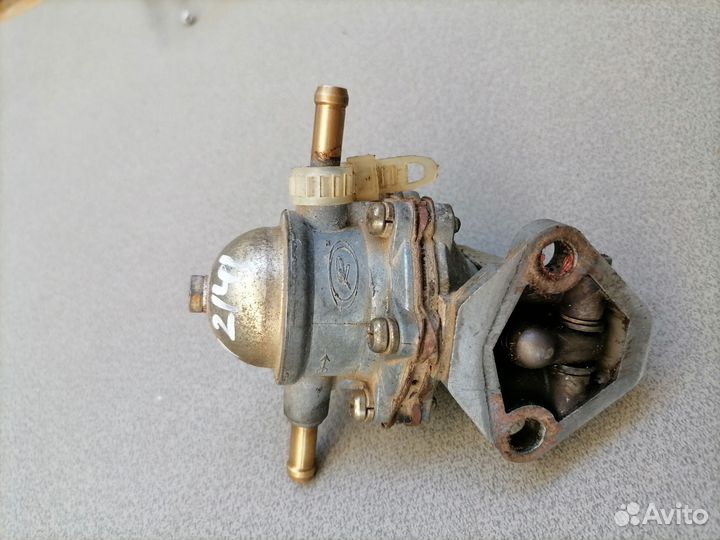 Насос топливный механический для Москвич 2141