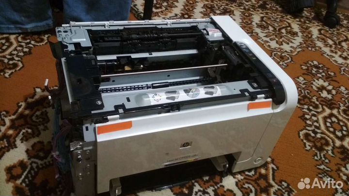 Цветной лазерный принтер hp cp1025 в разборе