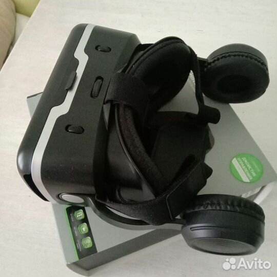 Очки виртуальной реальности с пультом vr
