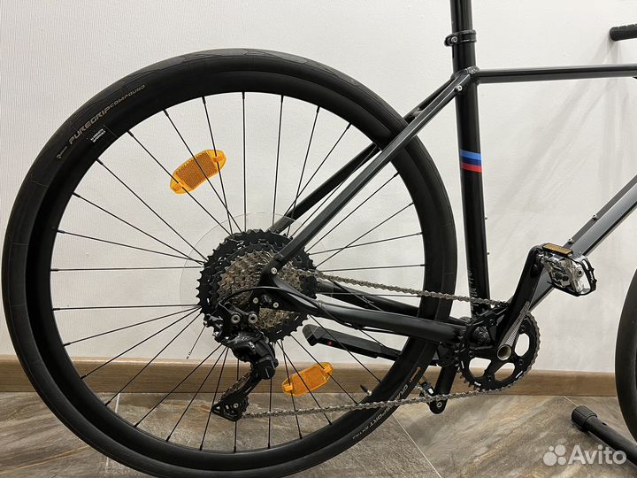 Велосипед BMW