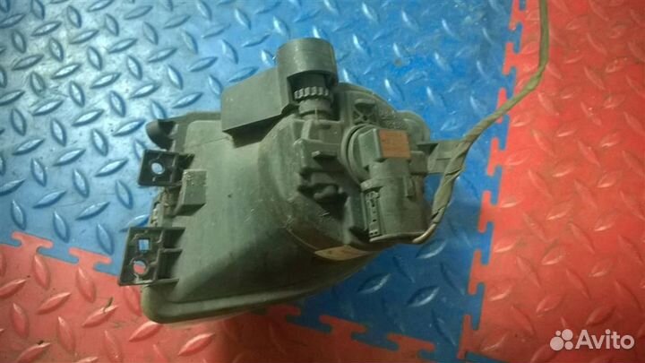 Фара противотуманная правая BMW 5-серия F10/F11