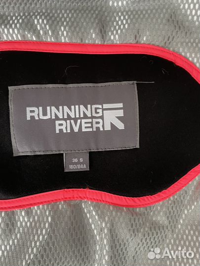 Горнолыжная куртка женская 42 running river