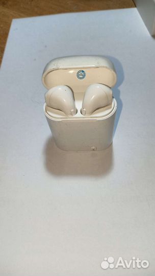 Беспроводные наушники