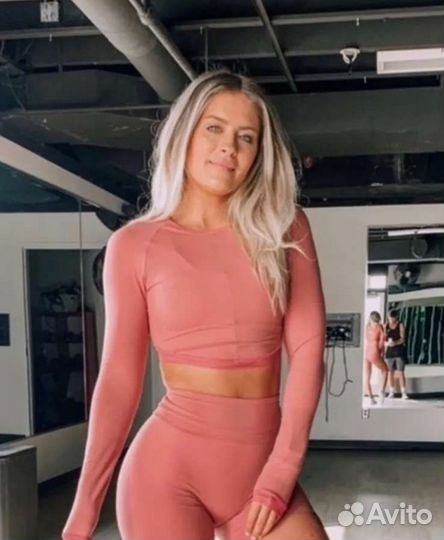 Gymshark леггинсы + кроп топ