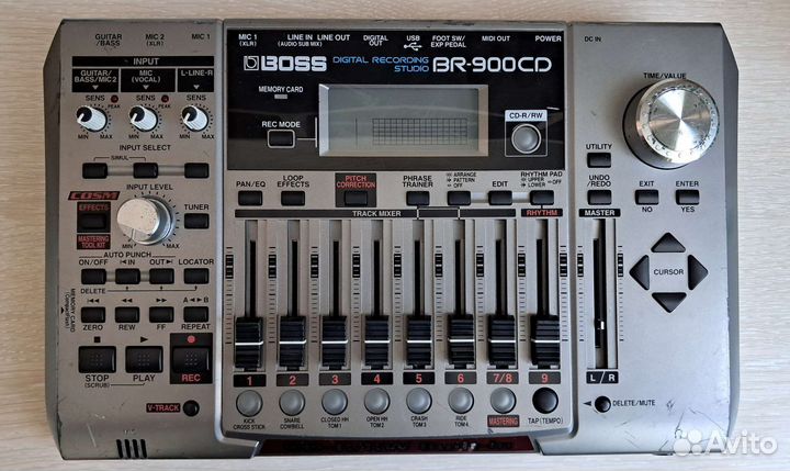 Boss BR-900CD цифровая портастудия