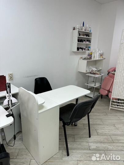 Сдам в Аренду место мастеру по наращиванию ресниц
