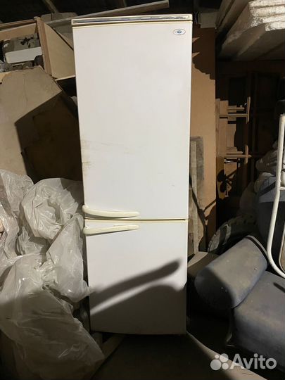 Холодильник атлант бу