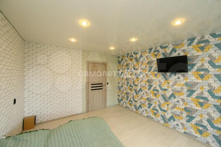 3-к. квартира, 57 м², 5/5 эт.