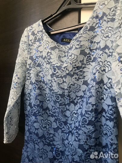 Женское платье