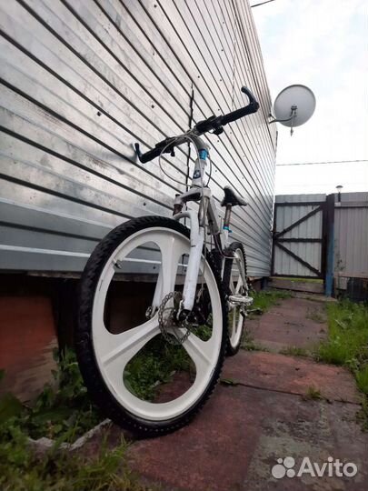 Велосипед BMW бу