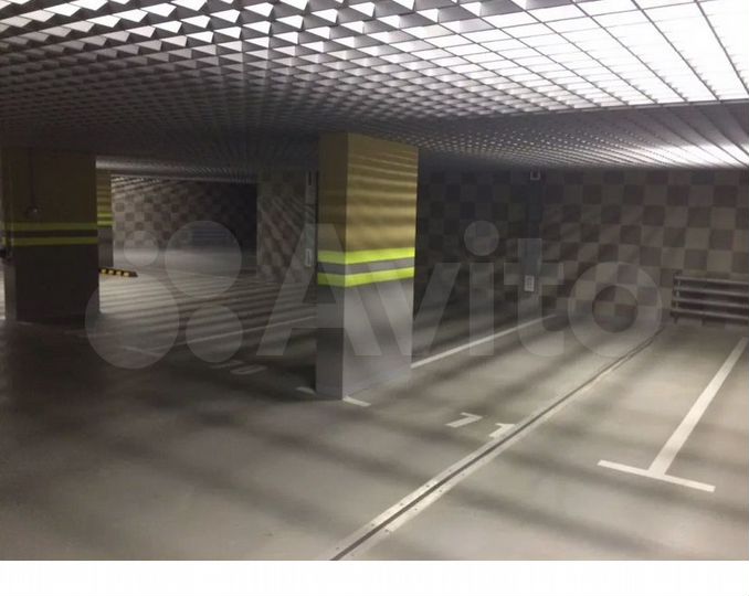 Машиноместо, 20 м²