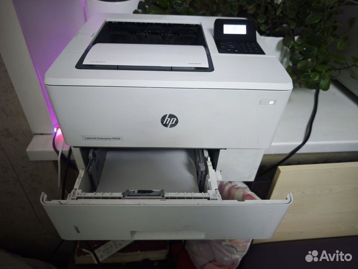 Принтер лазерныйHP LaserJet Enterprise M506dn