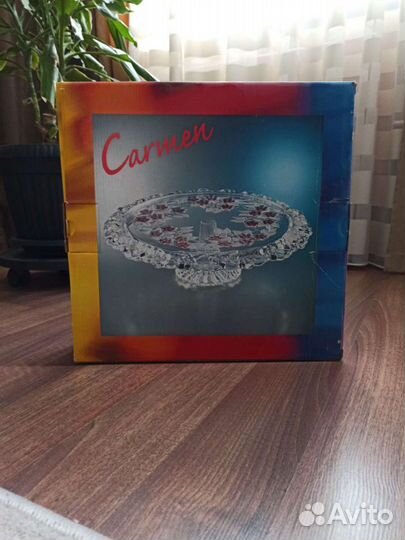 Ваза для фруктов или торта