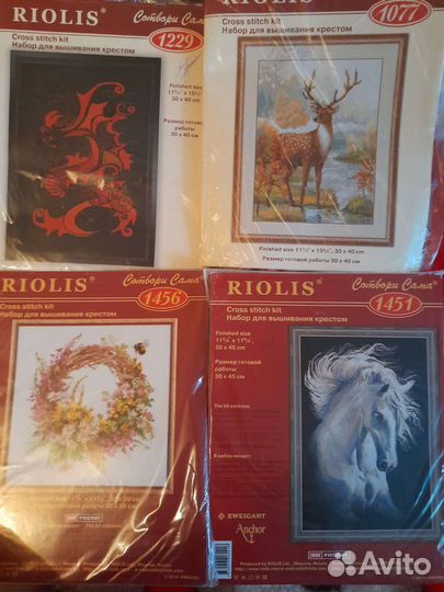 Наборы для вышивания и рисунки на канве