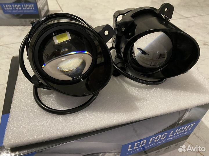 Фара противотуманная LED FOG light