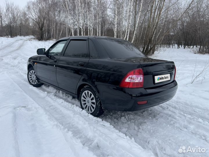 LADA Priora 1.6 МТ, 2010, 200 000 км