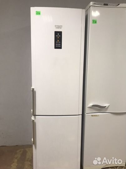 Холодильник Hotpoint-Ariston. Full no frost