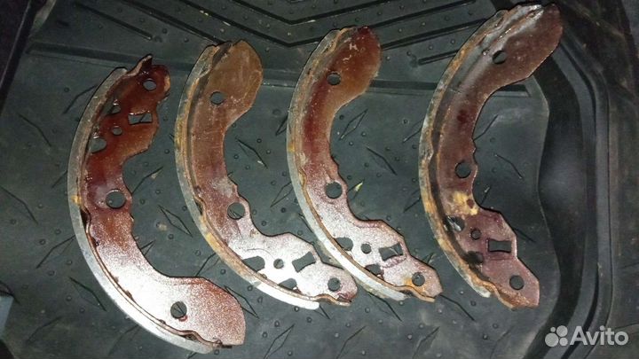 Колодки задние escudo