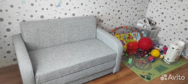 Диван новый