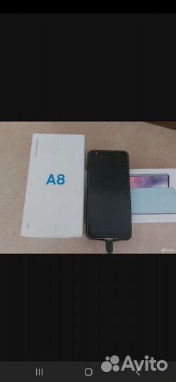 Телефон Samsung a8