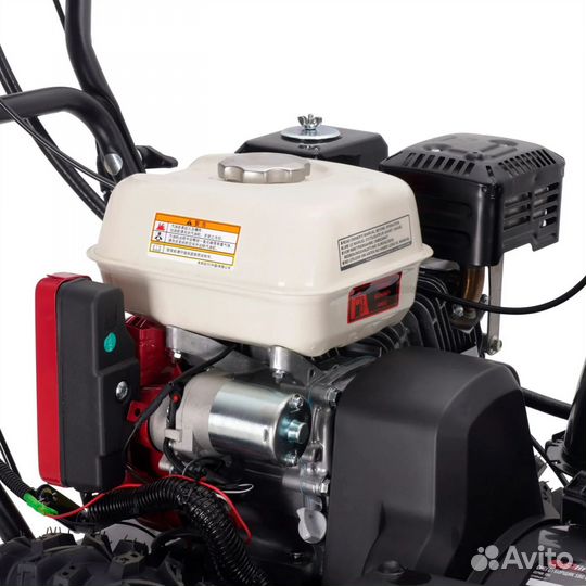 Снегоуборщик бензиновый EVOline SBG 690 HE