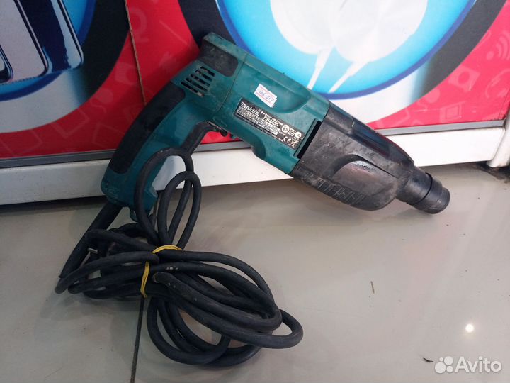Перфоратор Makita HR2450