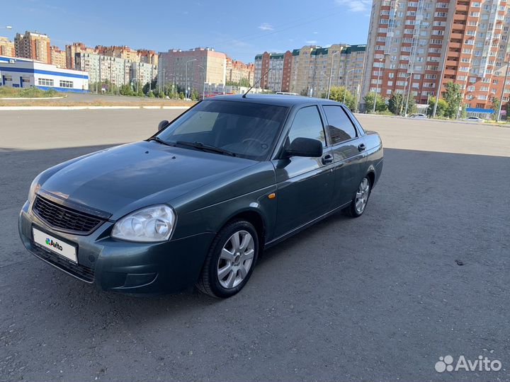 LADA Priora 1.6 МТ, 2011, 200 000 км