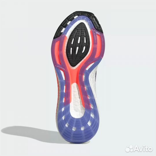 Adidas Ultraboost 22 оригинал новые