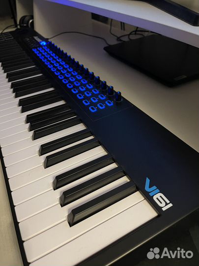 Midi Клавиатура Alesis VI61