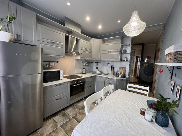 3-к. квартира, 62,4 м², 2/9 эт.