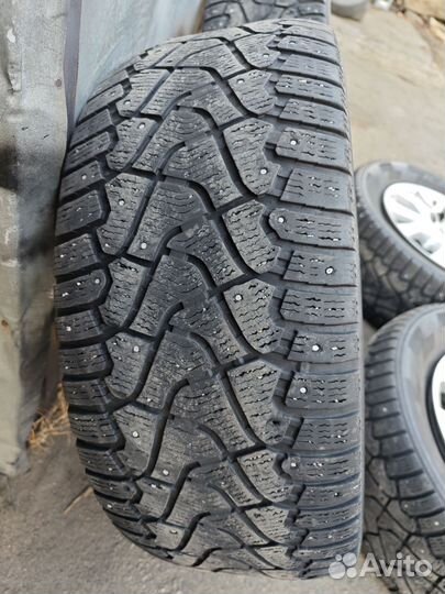 Шины зима 285/60R18