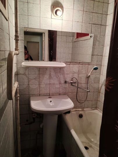 Комната 12 м² в 3-к., 5/5 эт.