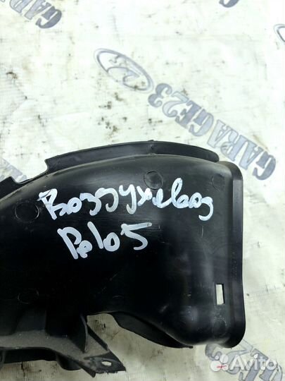 Воздухозаборник Volkswagen Polo 5