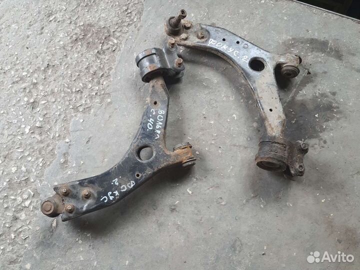 Рычаг передний левый Ford Focus 2