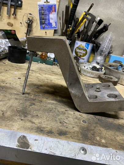 Рычаг поворотного кулака УАЗ 452 на военный мост