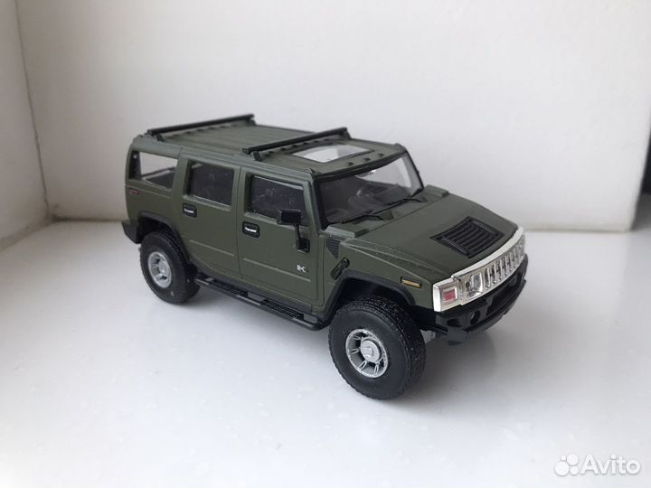 Hummer H2 1:43