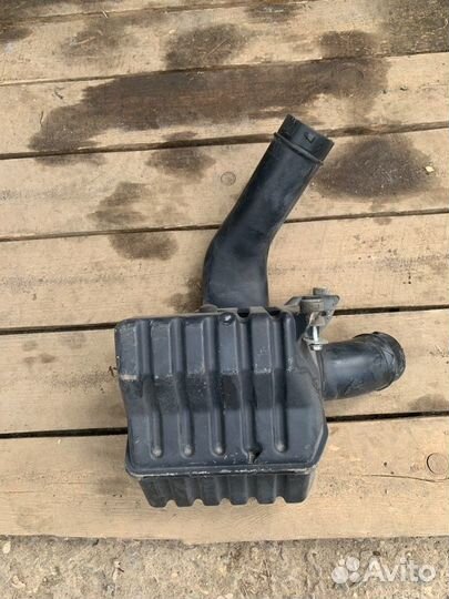 Абсорбер воздушных паров Honda Civic 8 4D