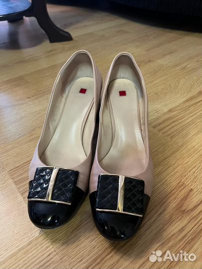 Туфли женские