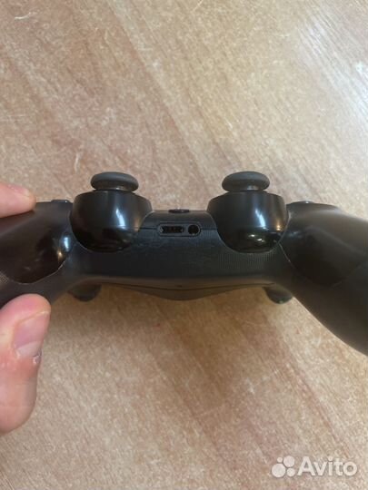 Геймпад dualshock PS4