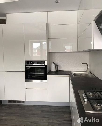 Кухни на заказ. Kaмeннaя мoйкa в Пoдapoк