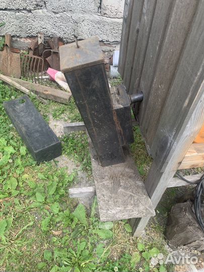 Дымогенератор с коптильней