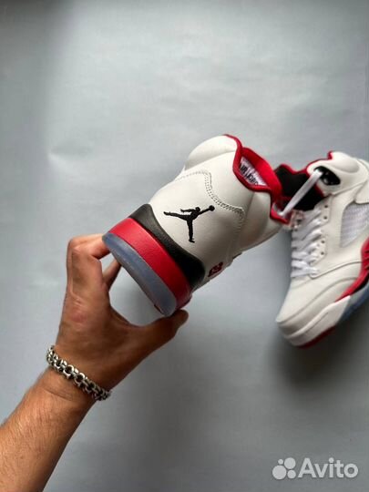 Кроссовки Nike Air Jordan 5 Retro fire red