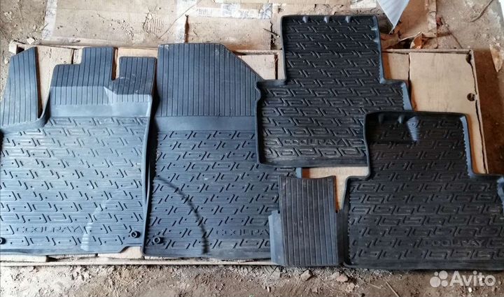 Автомобильные коврики