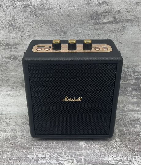 Портативная колонка Marshall M12